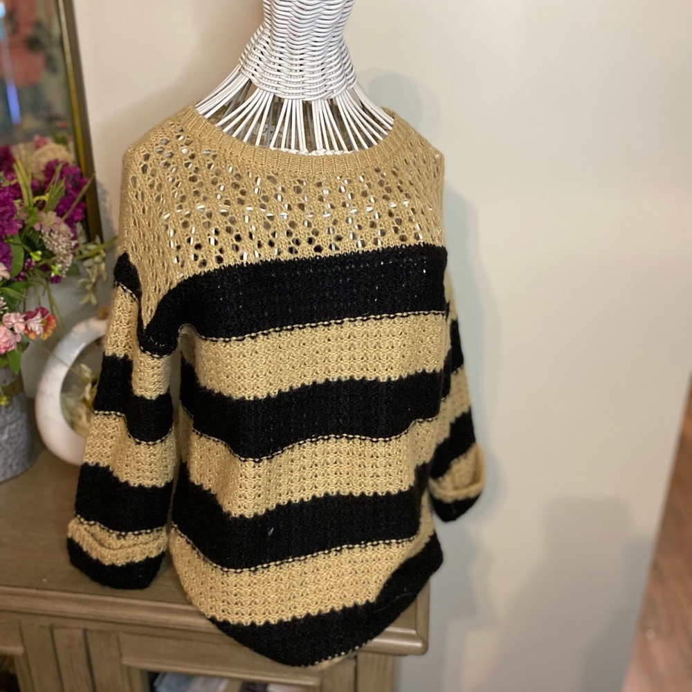 Sweater blouse